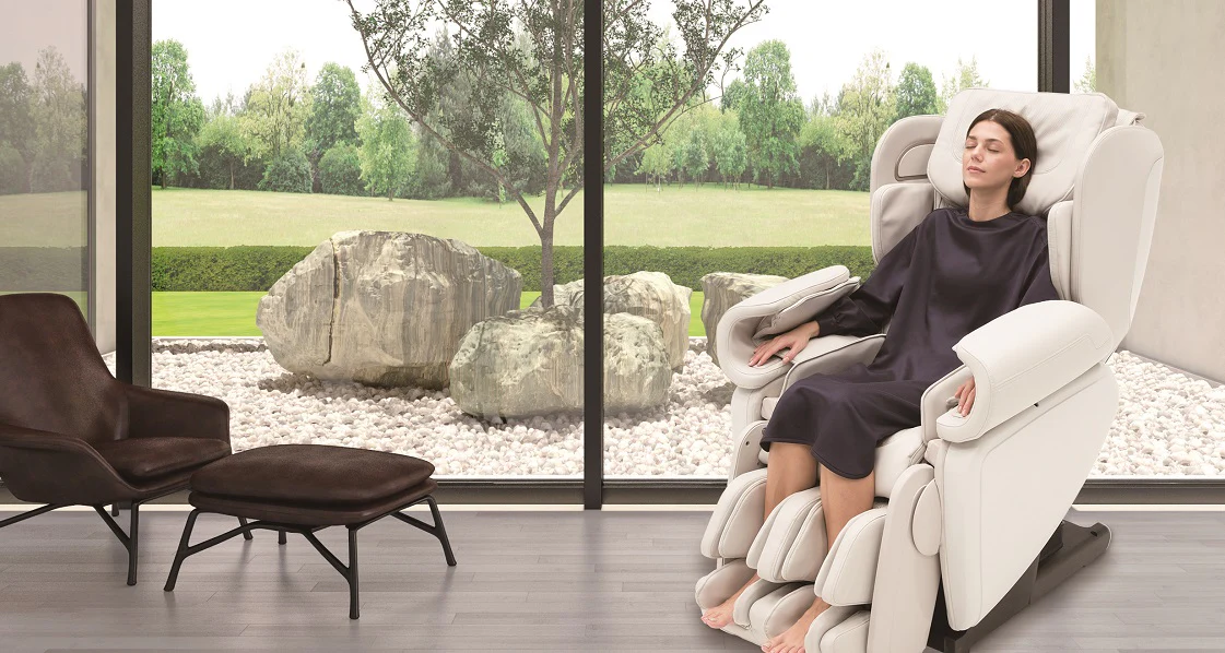 Synca Kagra Massage Chair - Image 4